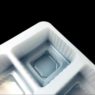 39000m2 d'aire de production personnalisée huit sections plateau à ampoules en PP pour mini gâteau