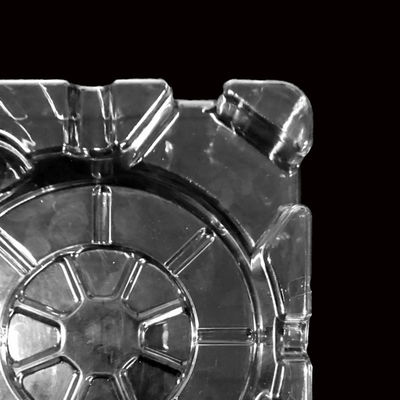 36 ans d'expérience dans la fabrication de plateaux de protection pour les composants électroniques
